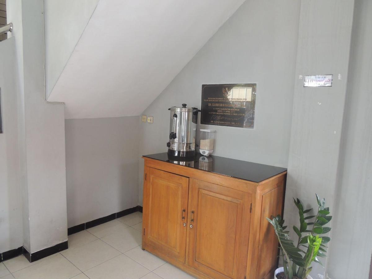 Hotel Sejahtera Kebumen Zewnętrze zdjęcie